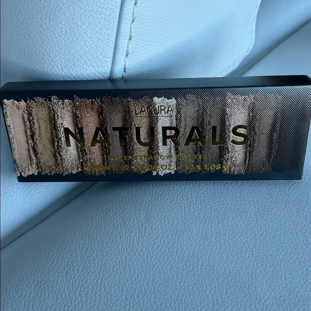 Lacura Naturals Two Eyeshadow Palette- 12 shadows:champagne, grey smoky tones